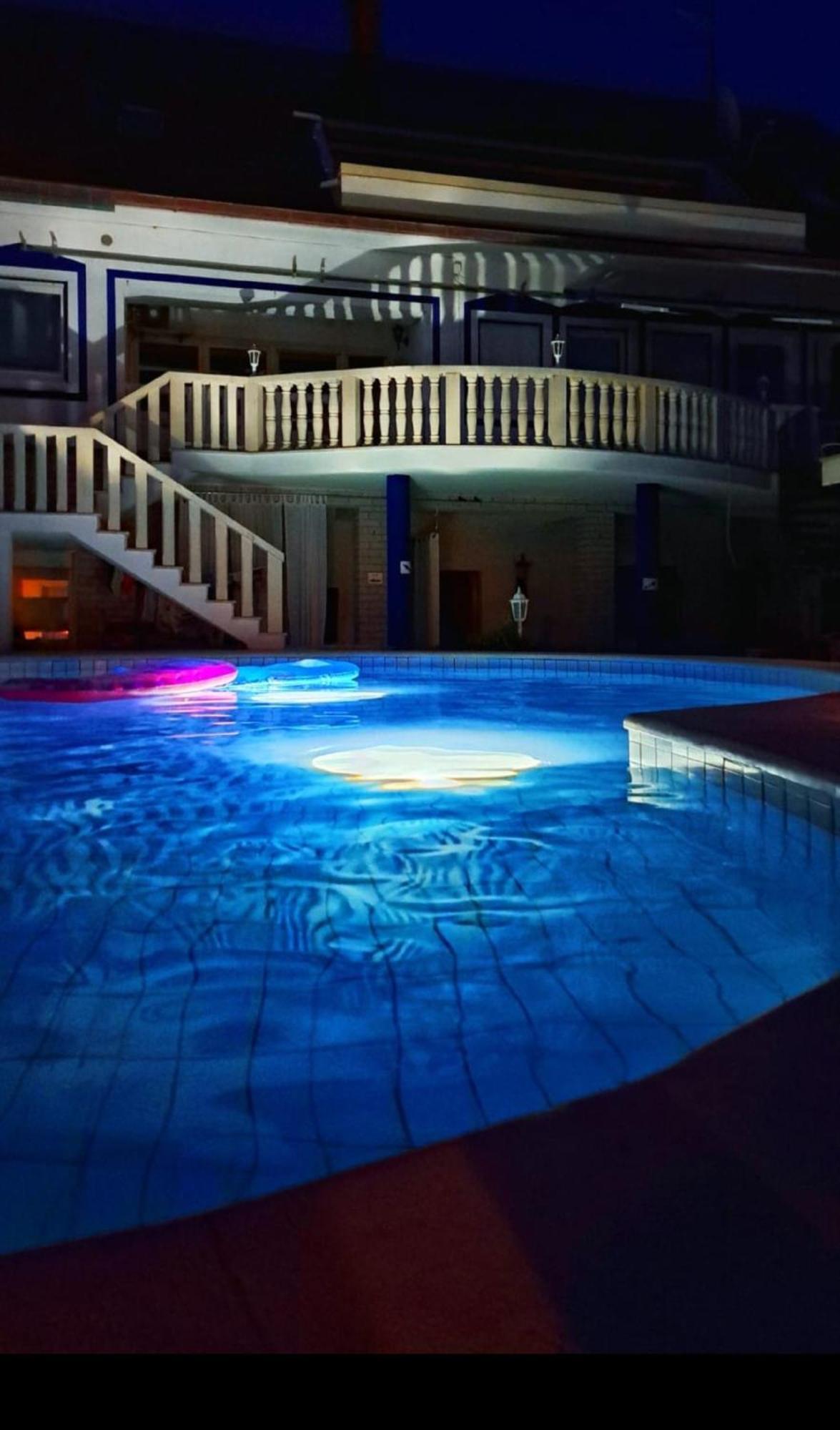 Villa Elit Dugi Rat Exterior photo